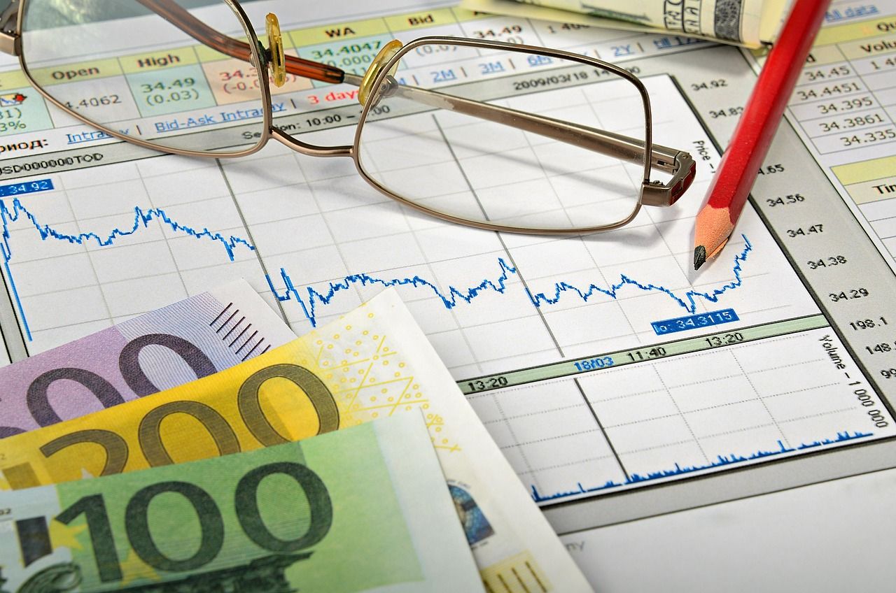 découvrez des stratégies personnalisées de gestion de patrimoine pour optimiser vos investissements et assurer votre avenir financier.