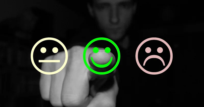 Comment lire les avis clients sans se faire piéger