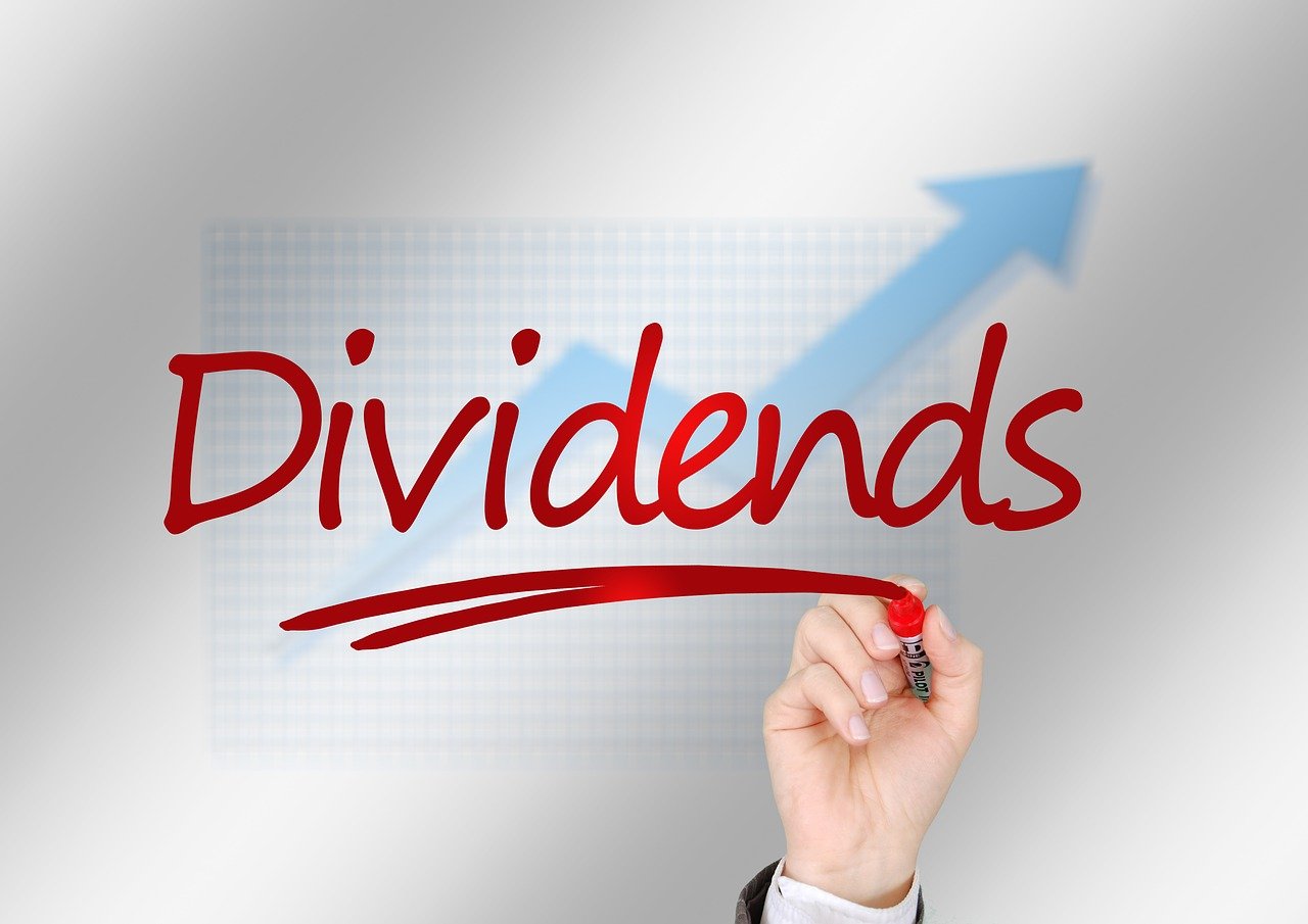 Tout savoir sur les actions à dividendes réguliers pour optimiser ses revenus découvrez les meilleures actions à dividendes pour générer des revenus réguliers et optimiser votre portefeuille d'investissement.